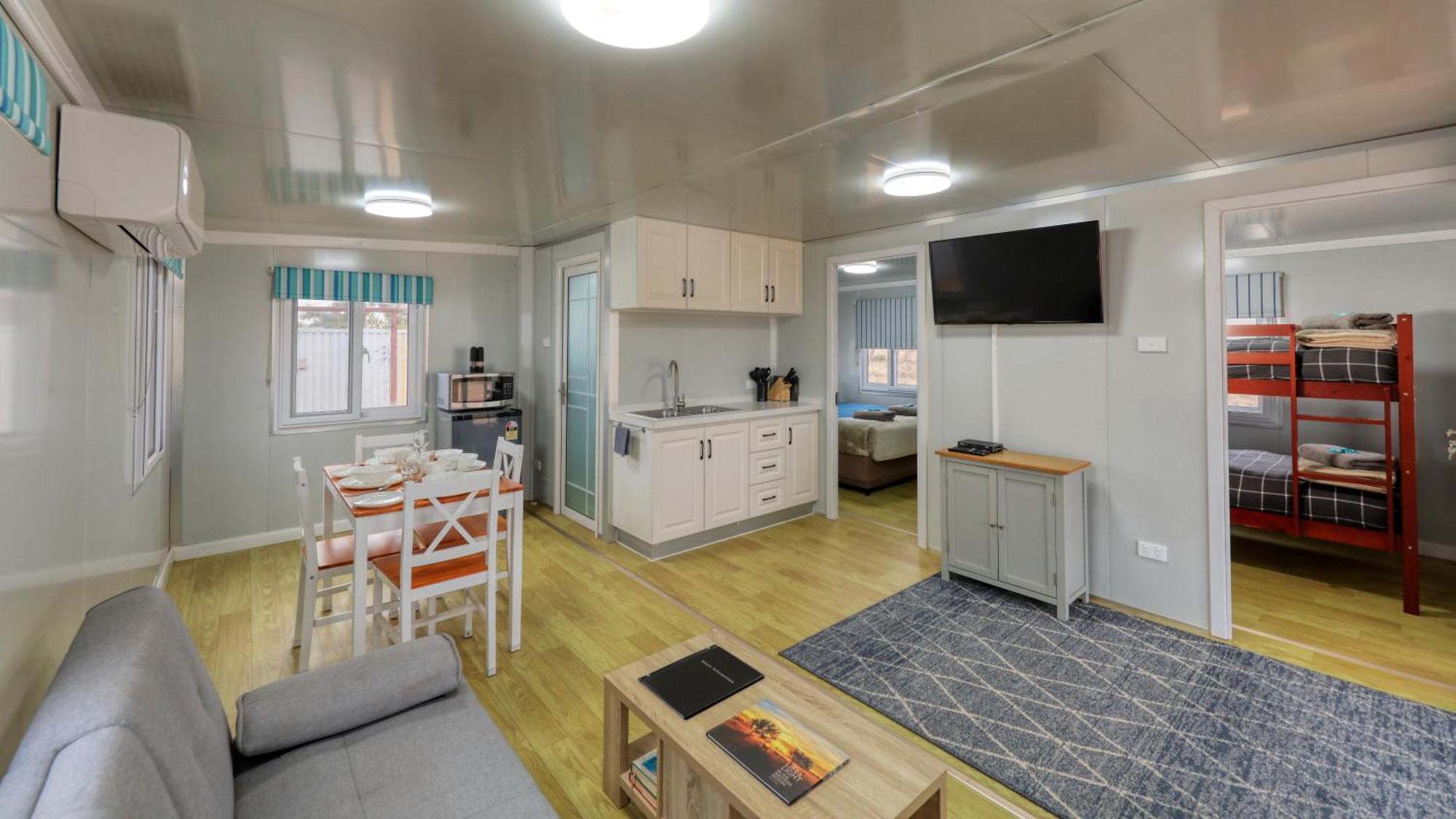 White Cliffs Self Contained Cabin Accommodation Екстер'єр фото